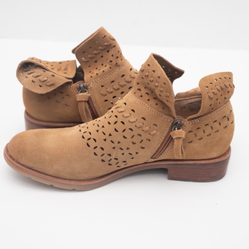 Sofft. New! Bristow Bootie. - Picture 9 of 12